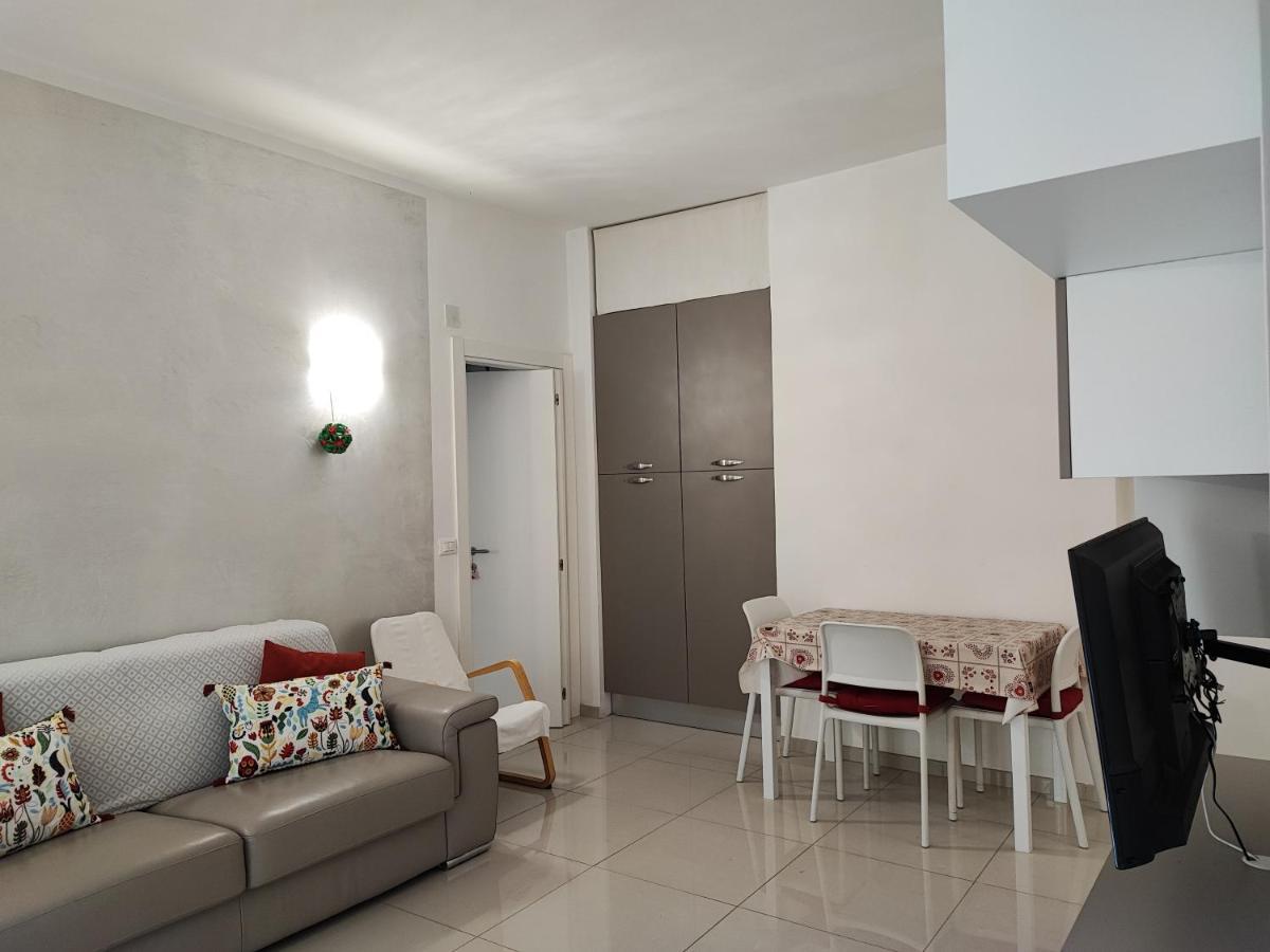Apartamento Da Rosa Finale Ligure Exterior foto